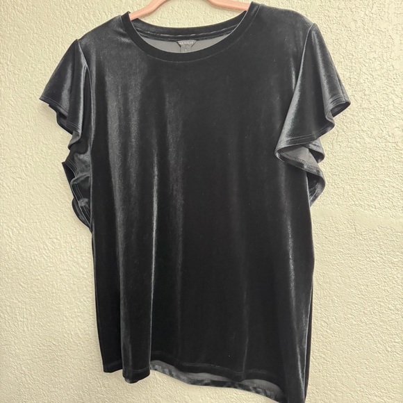 NWT Ann Taylor Loft Black Flutter Sleeve Velvet Blouse - Size L - Picture 3 of 6